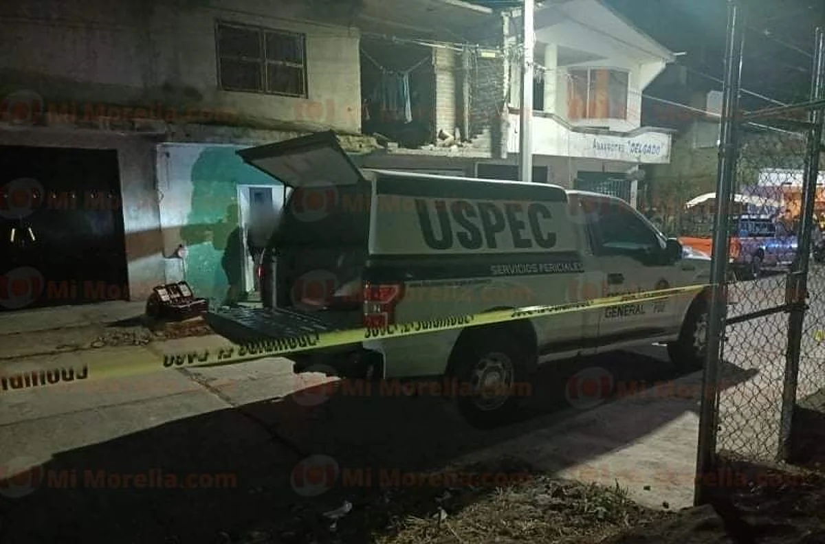 Asesinan a balazos a policía estatal y mujer en colonia Ignacio López Rayón de Morelia