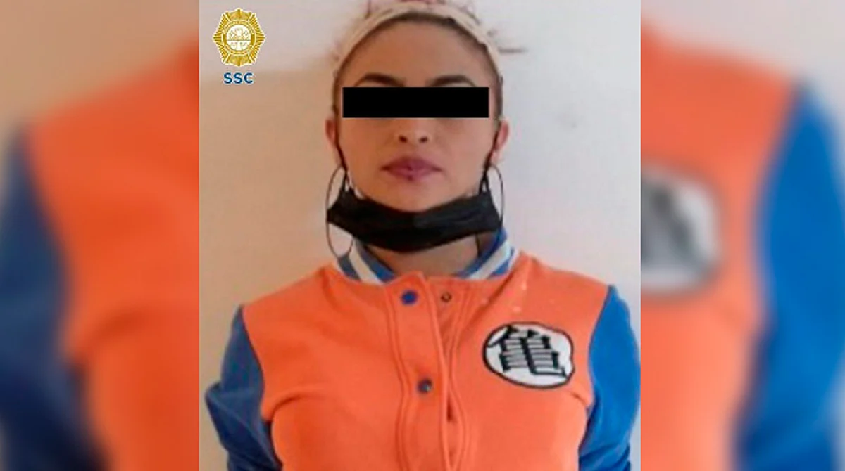Mujer intenta extorsionar a sacerdote, pero vecinos de esa iglesia la detienen