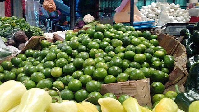 <div class="paragraphs"><p>El limón incrementó en 17 veces la inflación general en territorio moreliano</p></div>