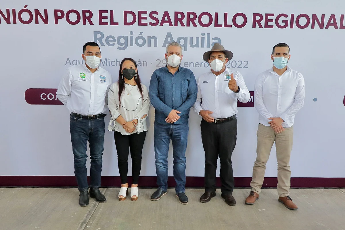Alcaldes reconocen avance en estabilidad en fronteras con Jalisco y Colima