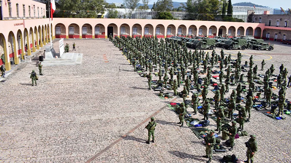 Arriban a Michoacán más de mil elementos del Ejército Mexicano y Guardia Nacional