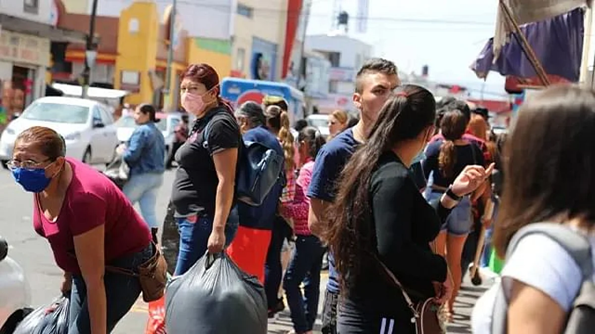 Continúa aumento de contagios de Covid-19 en Michoacán; este lunes 374