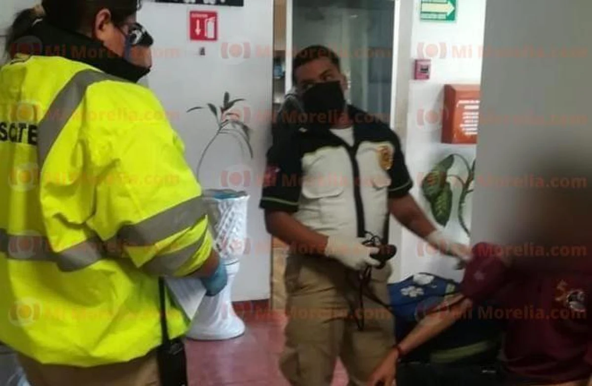 Estudiante de Cbetis sufre lesión de bala en la cabeza en Infonavit la Pradera de Zamora