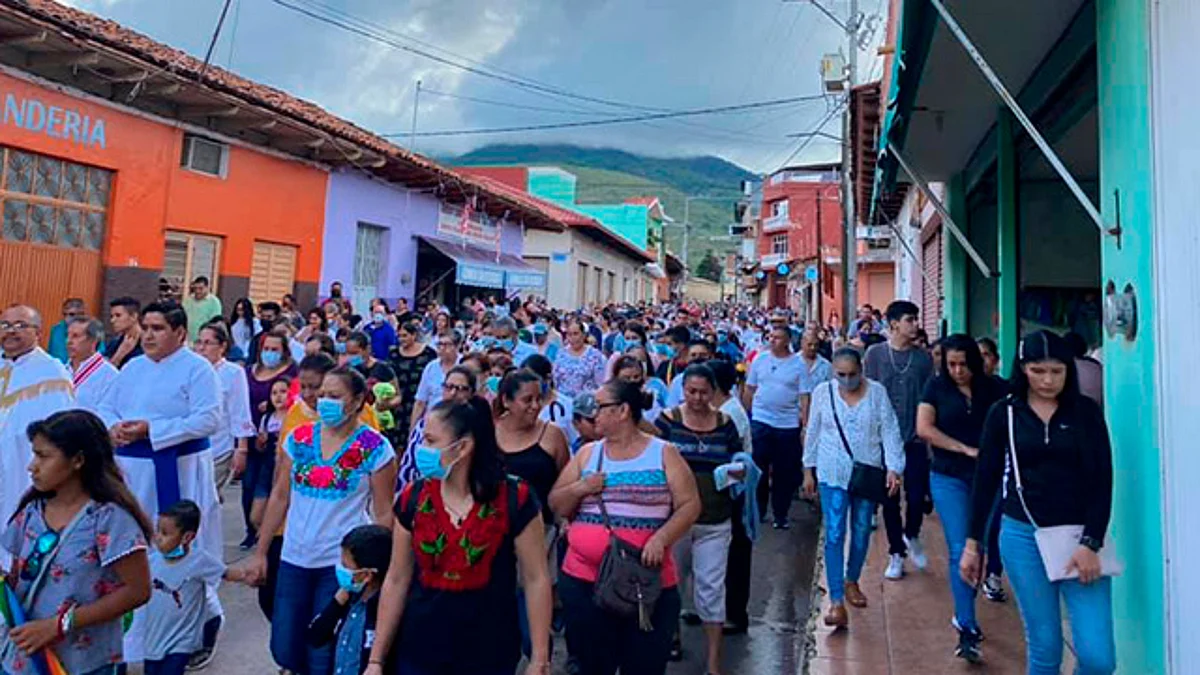 Convocan a marcha para pedir solución a la inseguridad en Aguililla