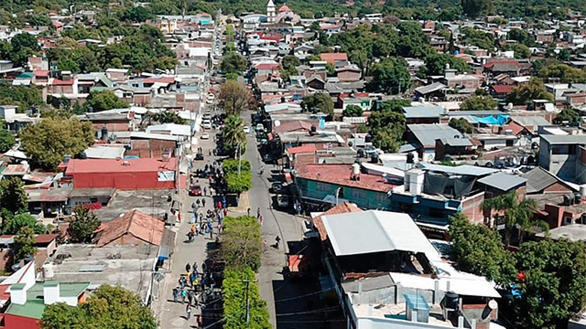 SSP y GN mantienen libre círculacion en vías férreas de Morelia, Uruapan y Pátzcuaro