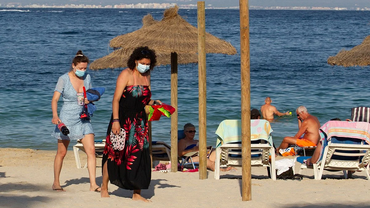 Presentan iniciativa para aumentar a 12 días vacaciones pagadas en México