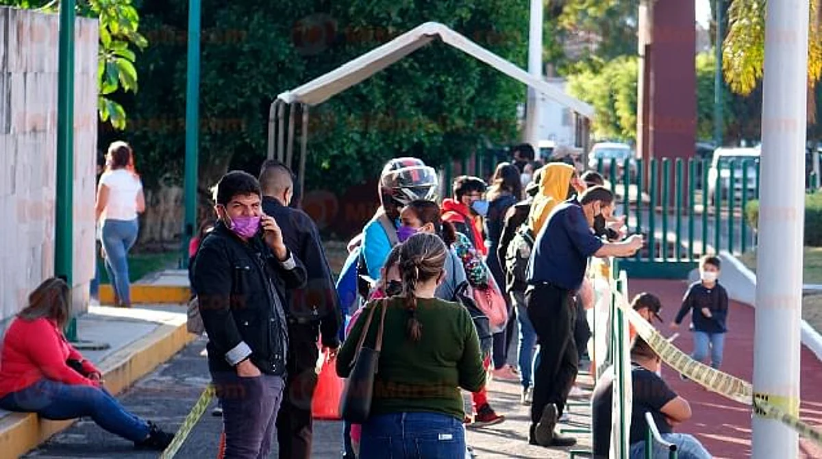 Mil 110 contagios nuevos y 17 defunciones por Covid-19 este sábado en Michoacán