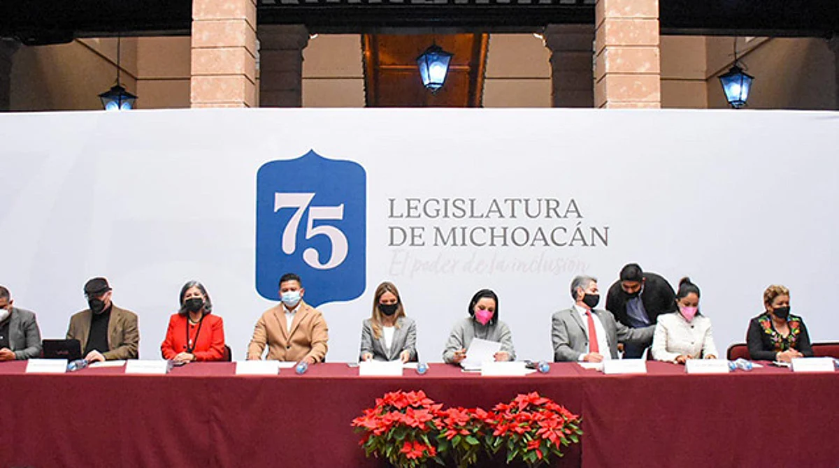 Próximo viernes regresarían diputados a sesionar en Congreso de Michoacán