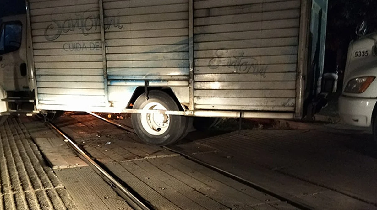 Bloqueos proyectan "inestabilidad" en Michoacán, retiera AIEMAC