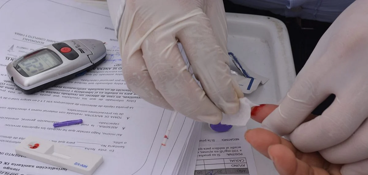 Detectan mutación del VIH, más agresiva y contagiosa