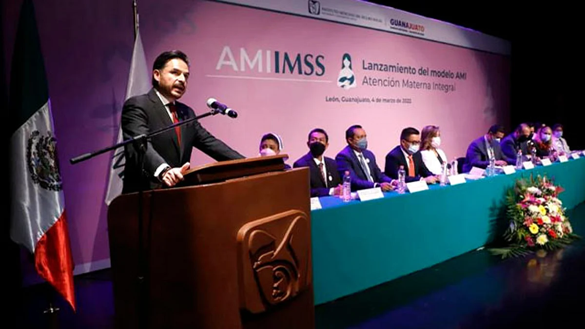 Lanza IMSS Modelo de Atención Materna Integral