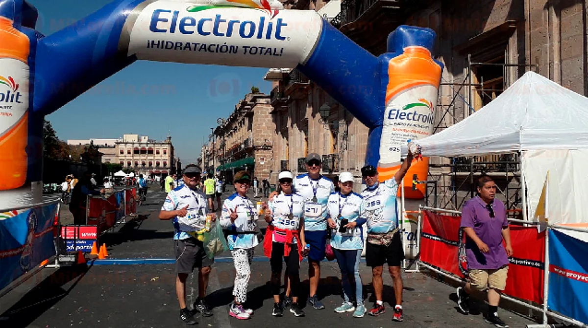 Realizan carrera por 457 aniversario luctuoso de Vasco de Quiroga