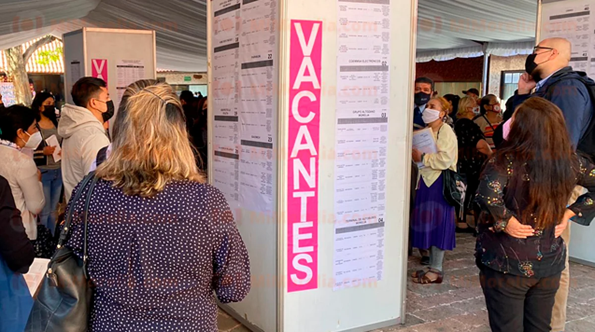 ¿Buscas trabajo? Ofertan más de 2 mil vacantes a mujeres y hombres