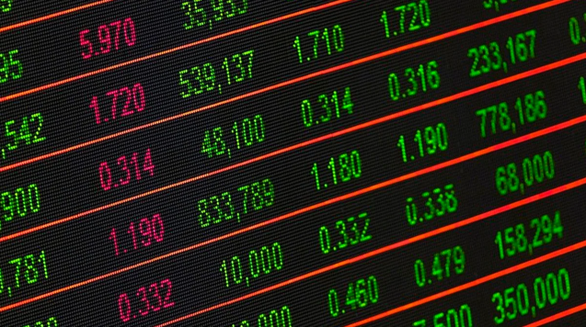 Caen bolsas europeas y petróleo se dispara a precio récord