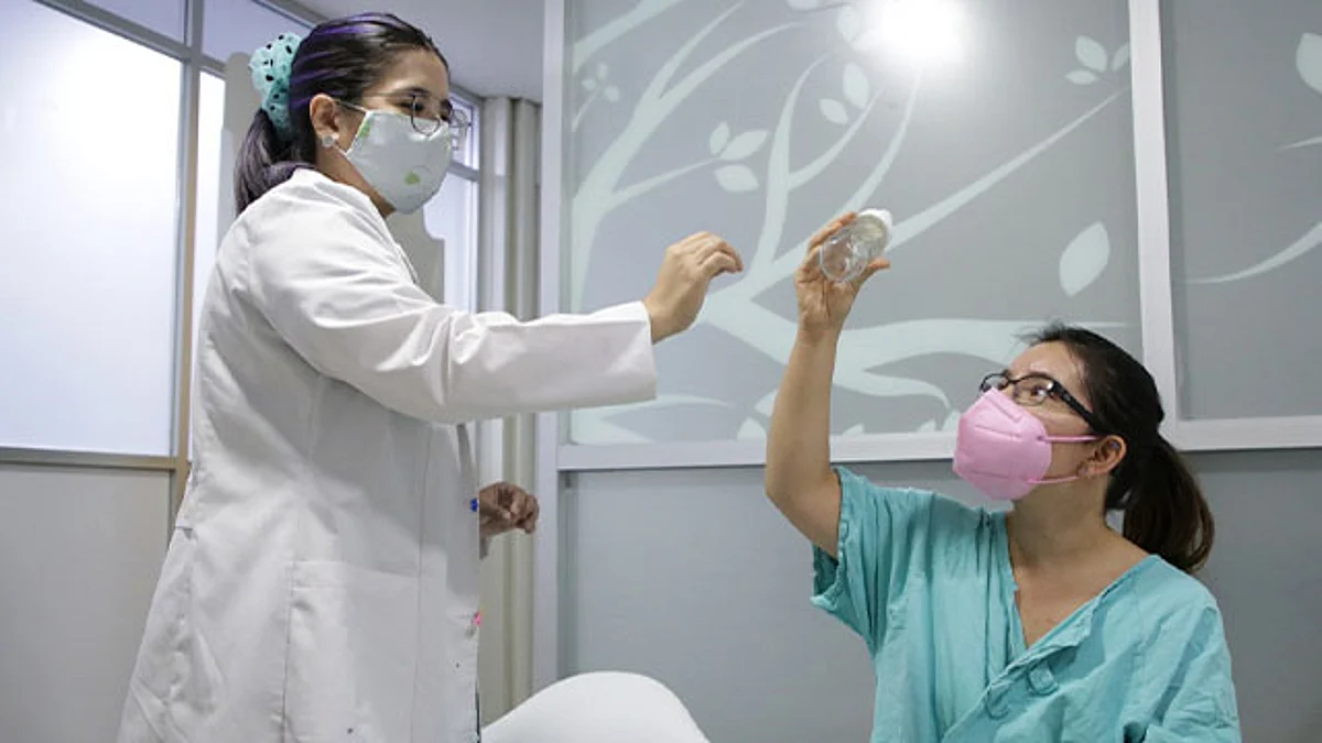 La doctora Célida Duque Molina, directora de Prestaciones Médicas, destacó que el mejor regalo que se le puede dar a un bebé es la leche del seno materno