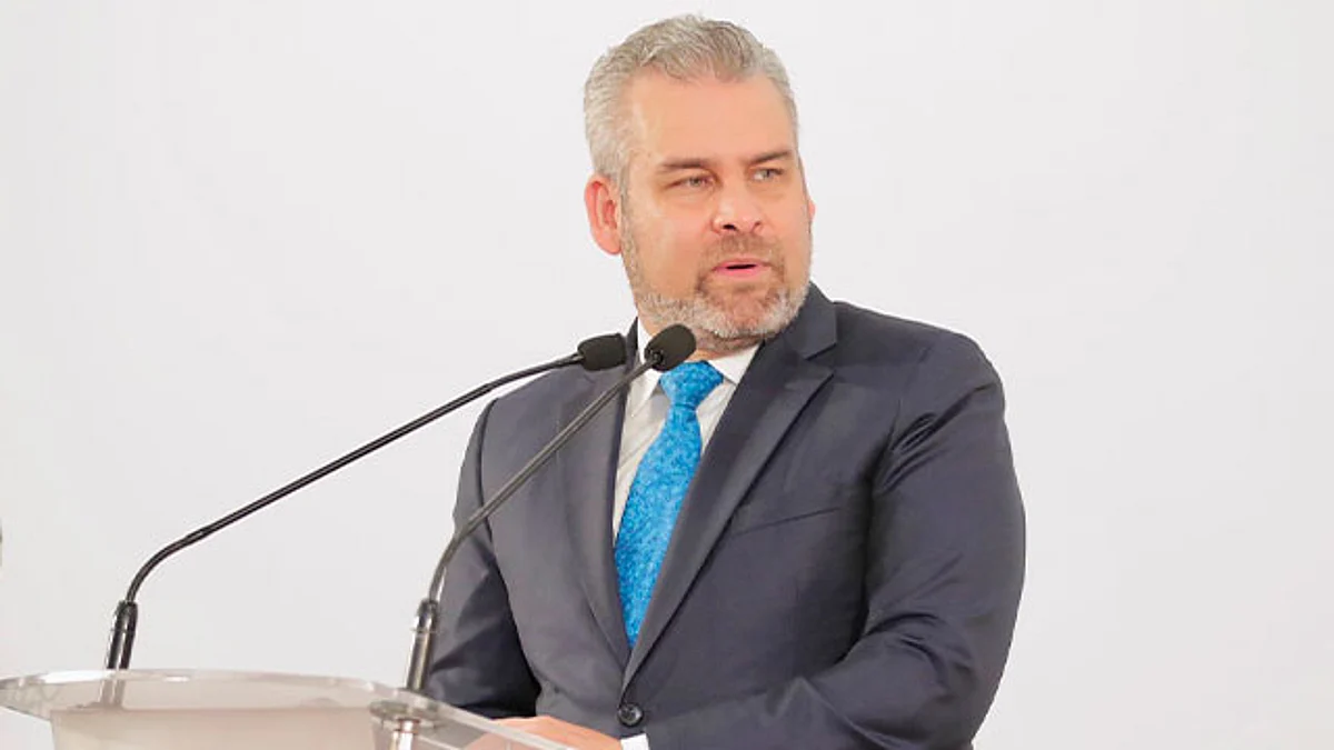 Gobierno de Michoacán denuncia venta de espacios para ingreso a Normales