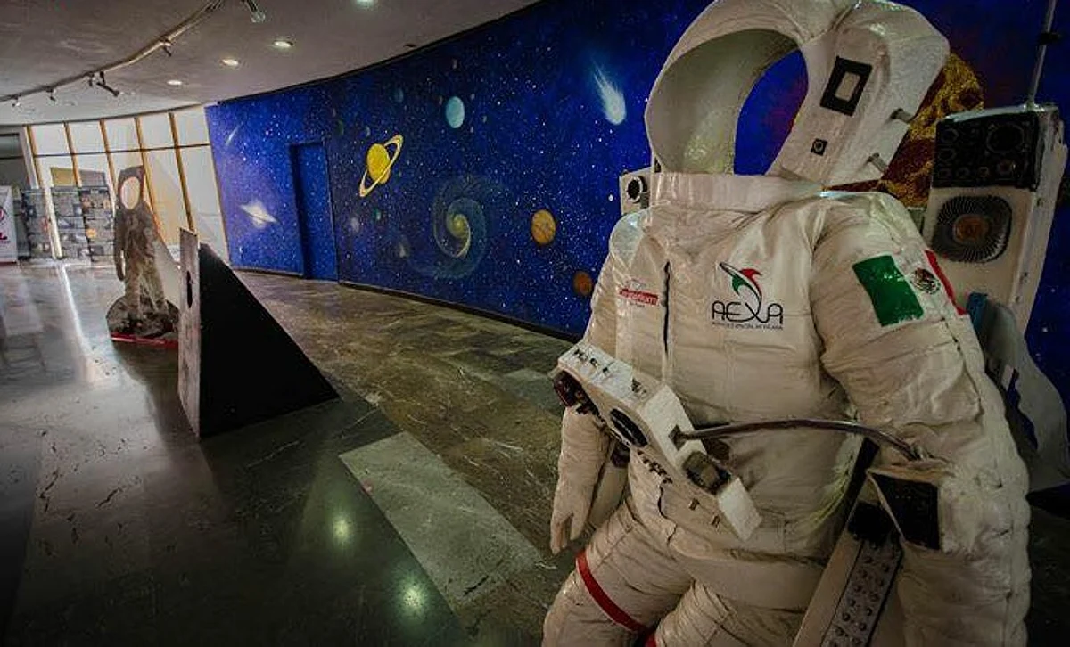 Regresan las funciones al Planetario de Morelia