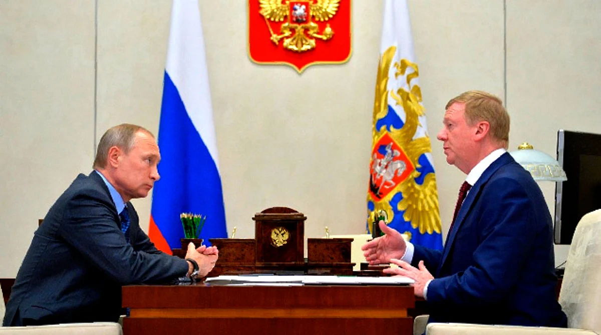 Asesor de Putin renuncia por presunto desacuerdo por la guerra y sale de Rusia