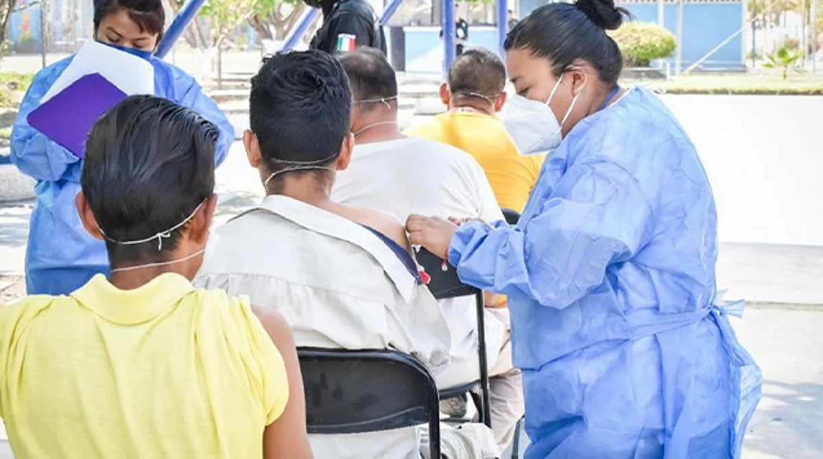 Morelia: este jueves, vacunación de refuerzo a los de 18 a 29 años de tenencias