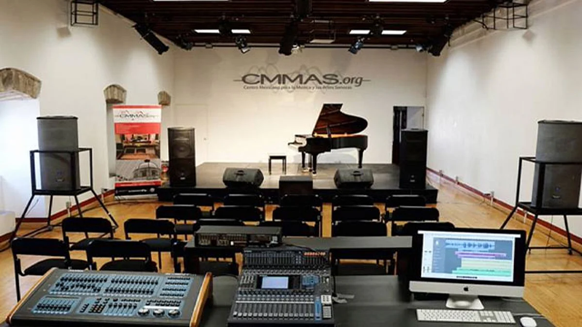Ensamble A Tempo es una agrupación guanajuatense de música contemporánea que difunde la música de compositores mexicanos
