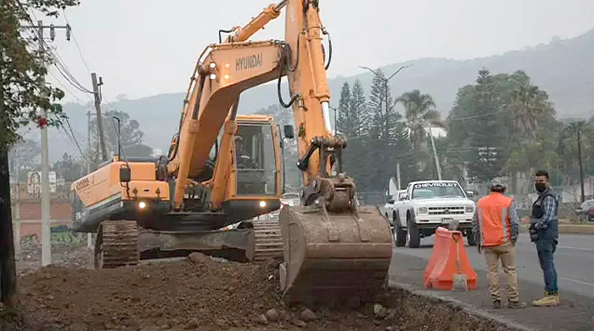 Morelia: acceso a Villas del Pedregal, suspendido por falta de permisos de SCT