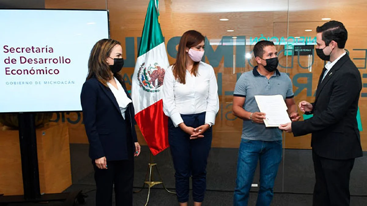 Los créditos fueron entregados por los titulares de Sí Financia y Sedeco