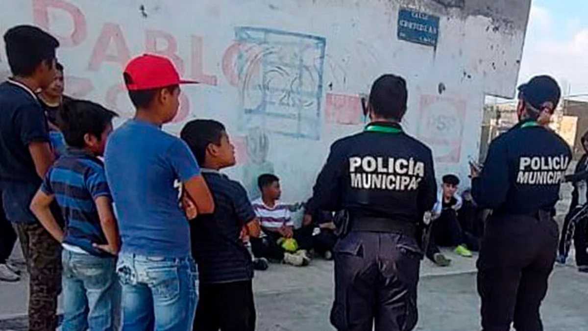 Policía de Pátzcuaro funge como vínculo entre jóvenes con adicciones e instancias de Salud