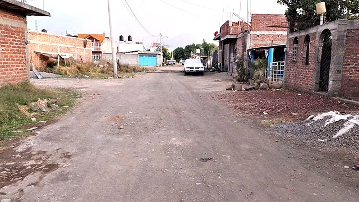 Colonias de Tangancícuaro necesitan pavimentación de calles: Movimiento Antorchista