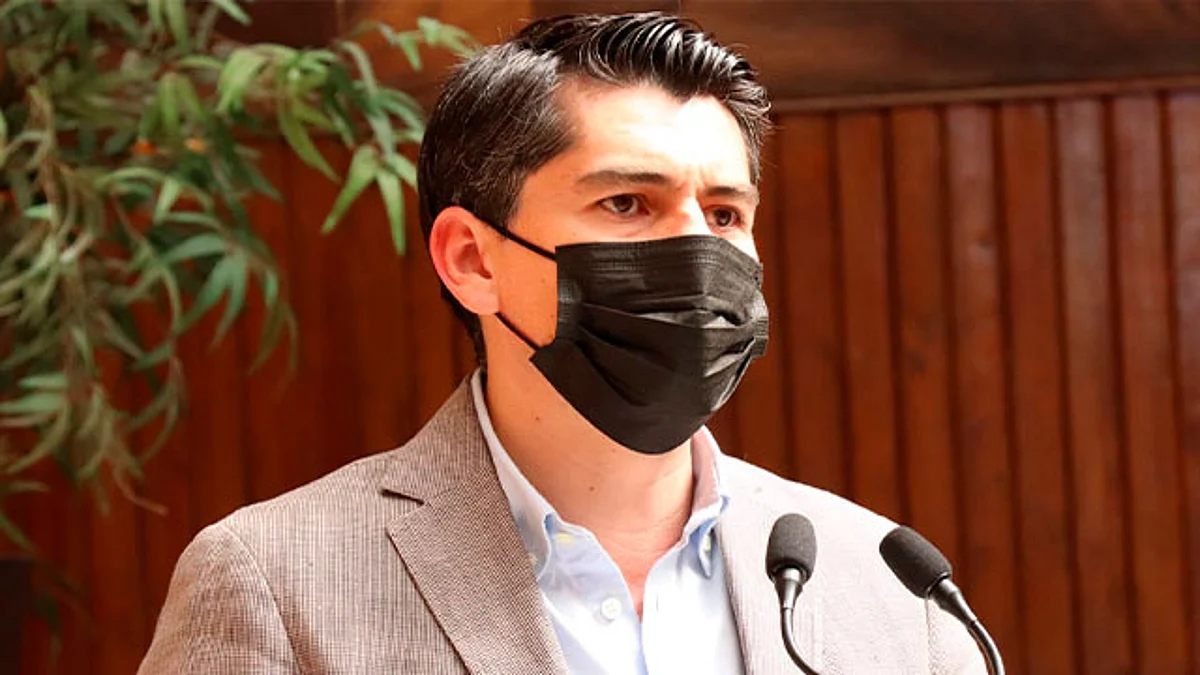 Zitácuaro es destino educativo: Toño Ixtláhuac
