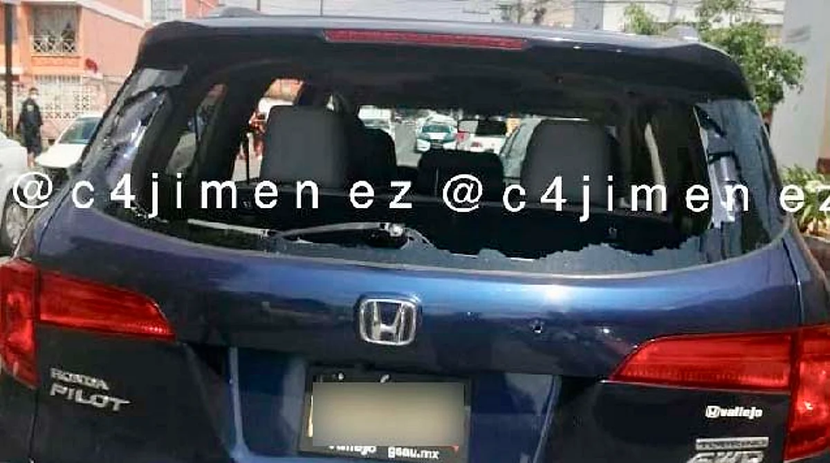 Intentan recuperar celular robado y los reciben a balazos; hay un muerto