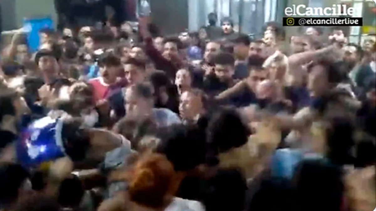 Grupos políticos al interior de la Facultad de Filosofía y Letras tuvieron diferencias