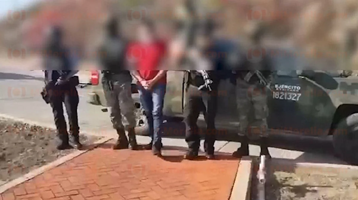 Cuenta con una orden de detención provisional con fines de extradición hacia Estados Unidos