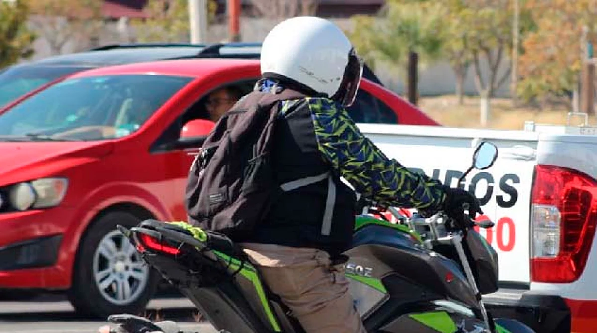 ¡Atentos motociclistas! Desechan propuesta para rotular cascos en Michoacán