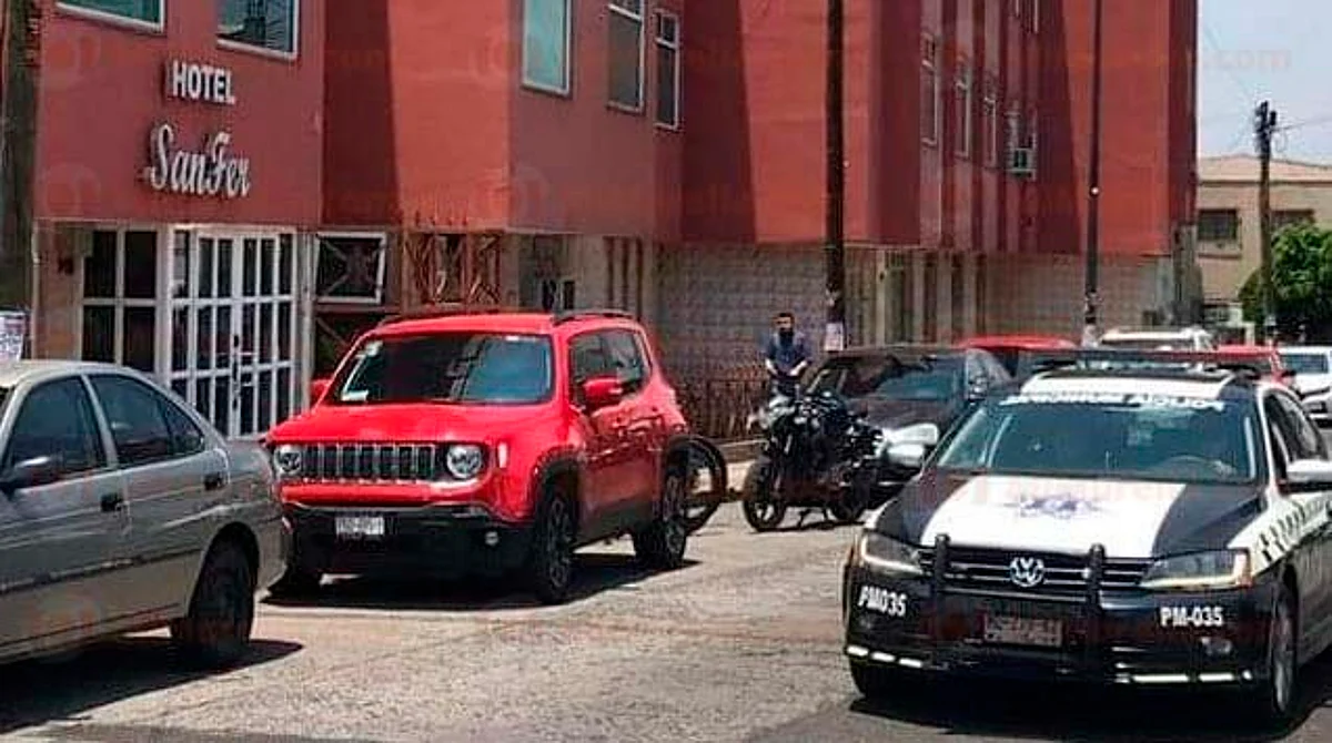 Asaltan hotel en Morelia y amarran a empleados