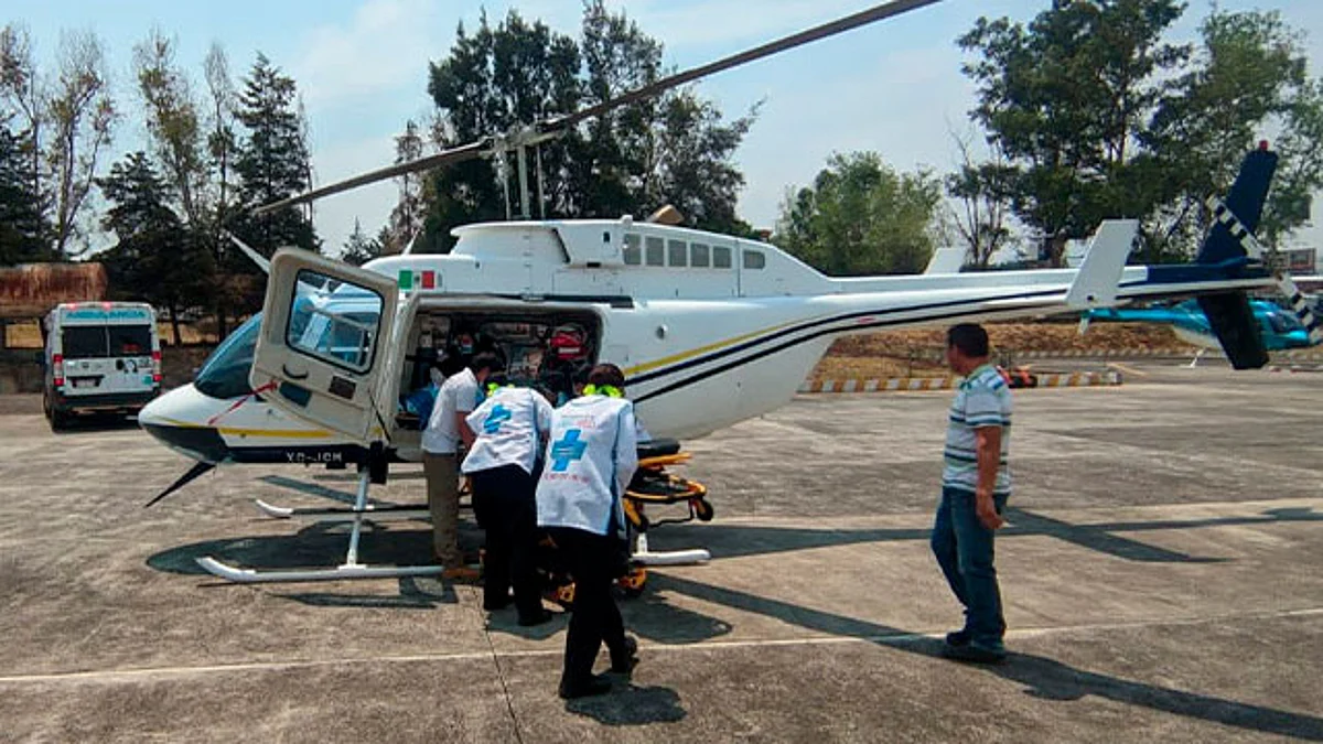 Trasladan por helicóptero a mujer con complicaciones tras labor de parto