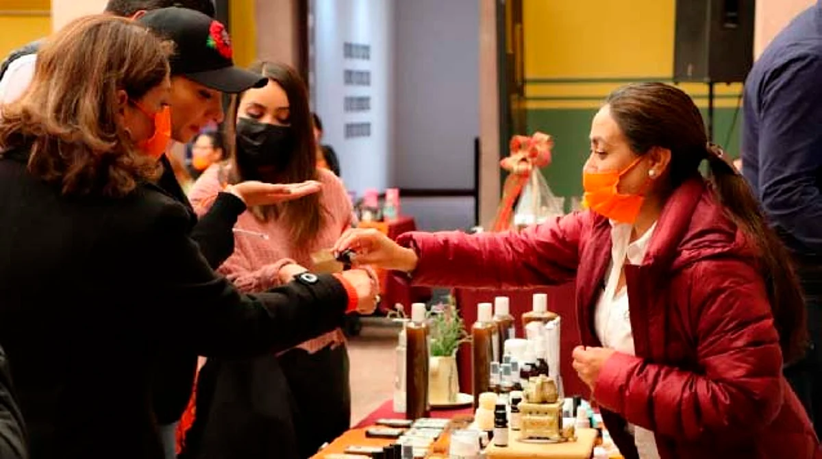Lanzan programa de financiamiento “Fuerza Mujer” en Michoacán