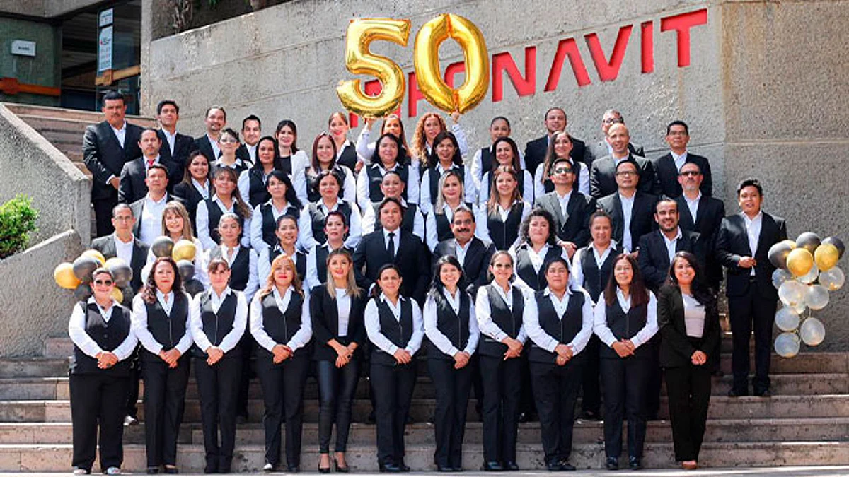 INFONAVIT celebra 50 años renovando su portal institucional