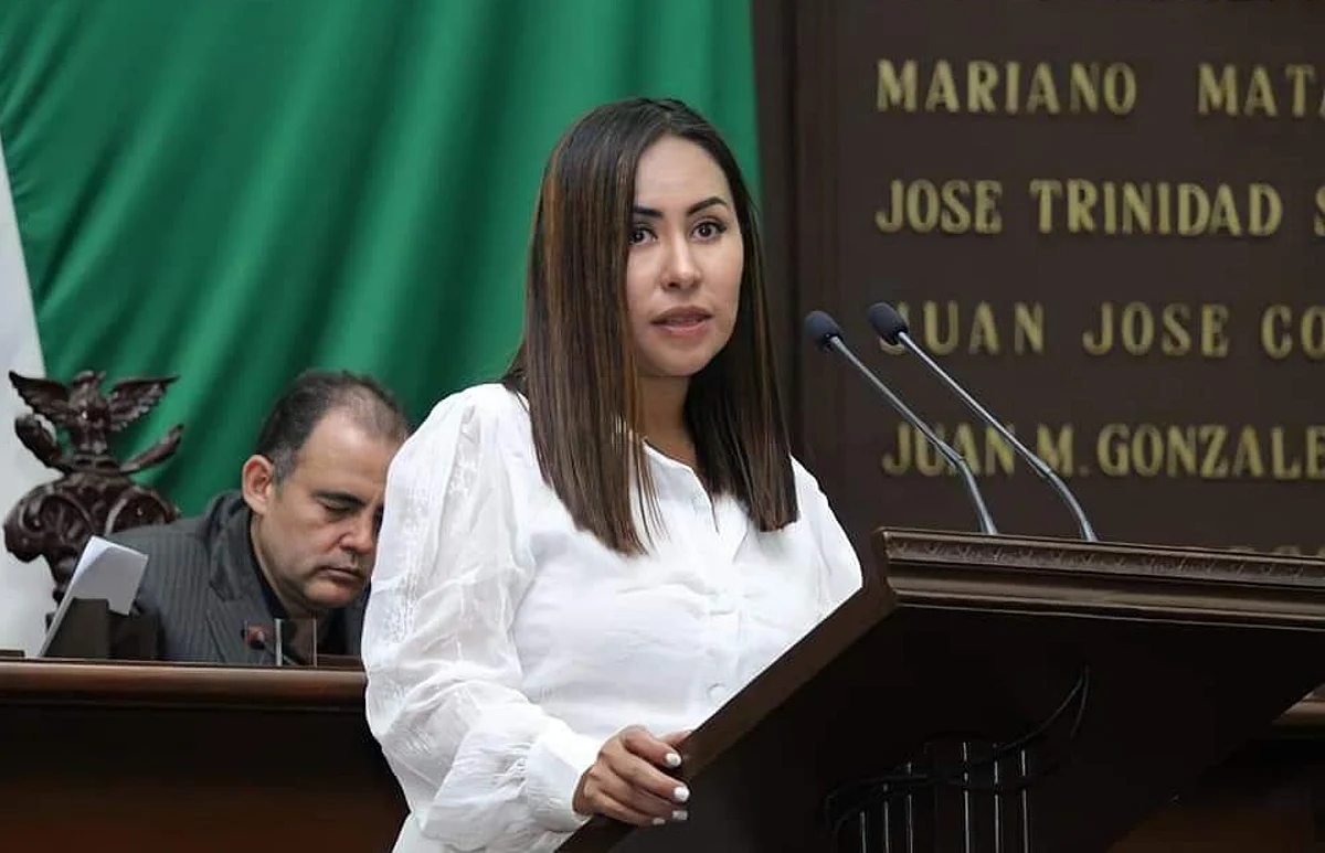 Municipios deben contar con herramientas necesarias para proveer mejores servicios: Gloria Tapia
