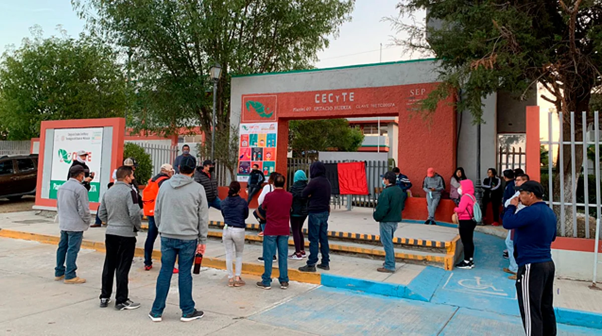 Trabada, solución a huelga en el CECyTEM; suman 14 días