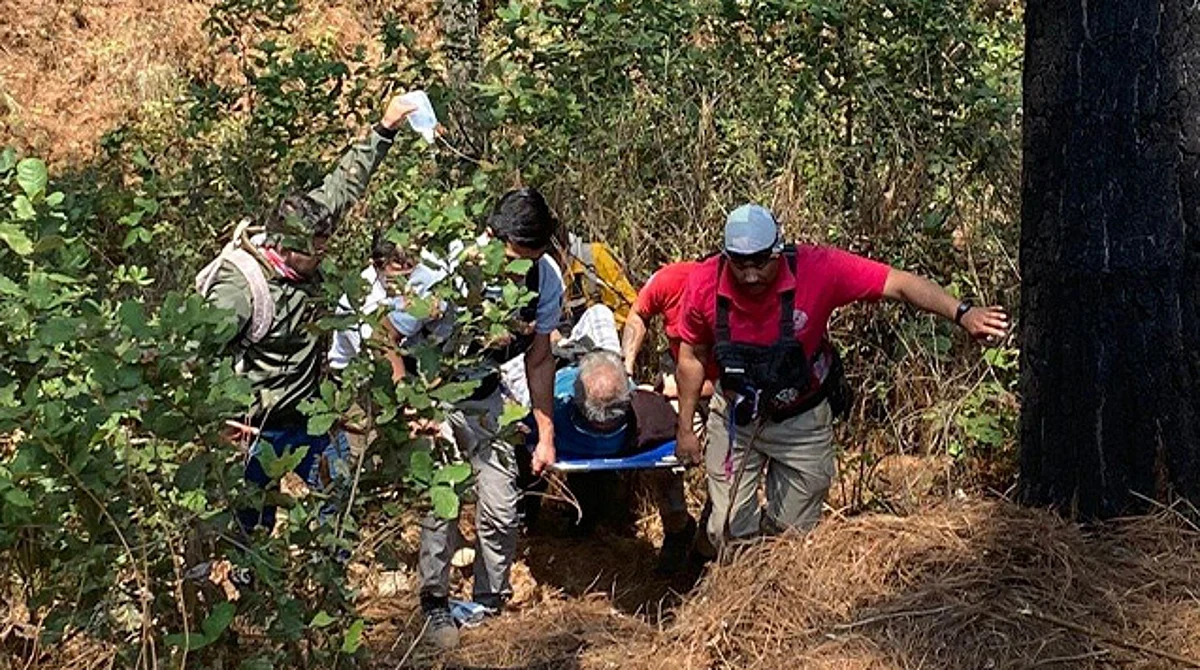 Michoacán: hallan a hombre de 78 años en un cerro luego de 3 días de búsqueda