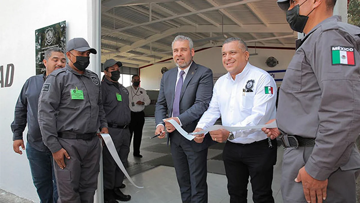 Inaugura Bedolla área deportiva y de atención médica del Sistema Penitenciario