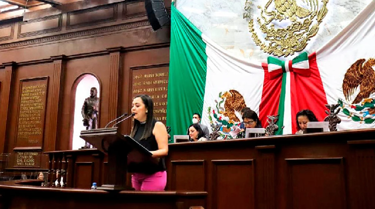 Pide diputada Liz Hernández reconocimiento a la gastronomía michoacana