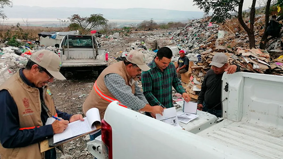 Inspecciona Proam tiradero a cielo abierto de Huandacareo