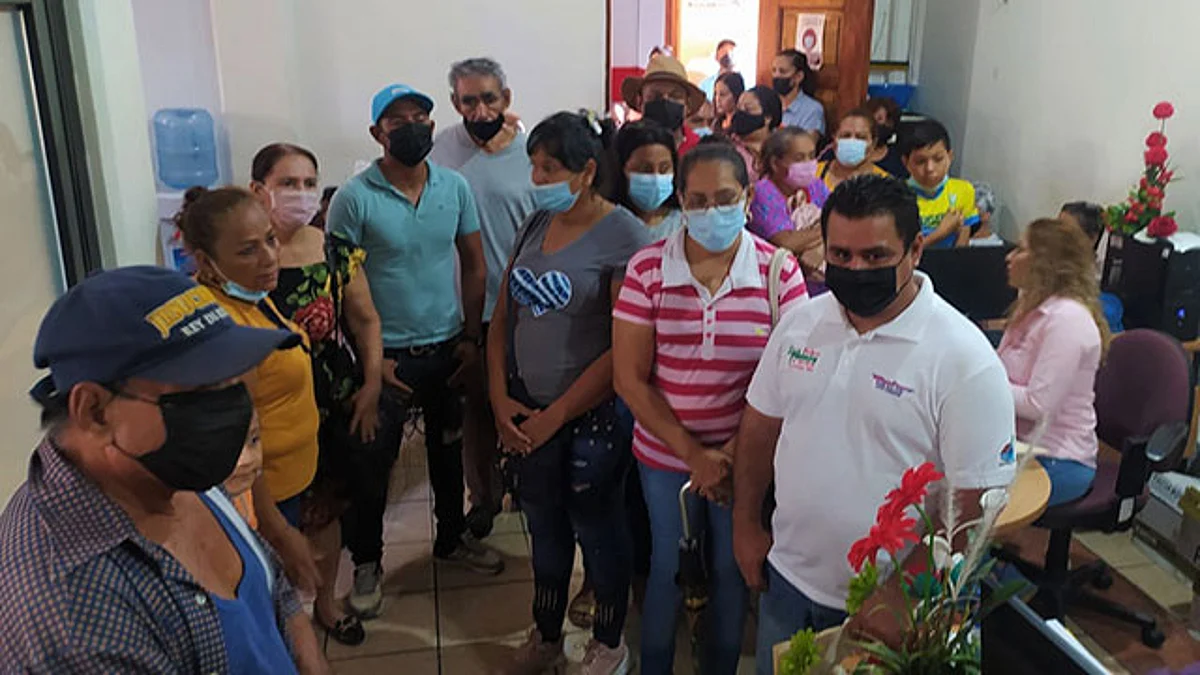 Antorchistas esperan audiencia con edil de Apatzingán; hay demandas pendientes