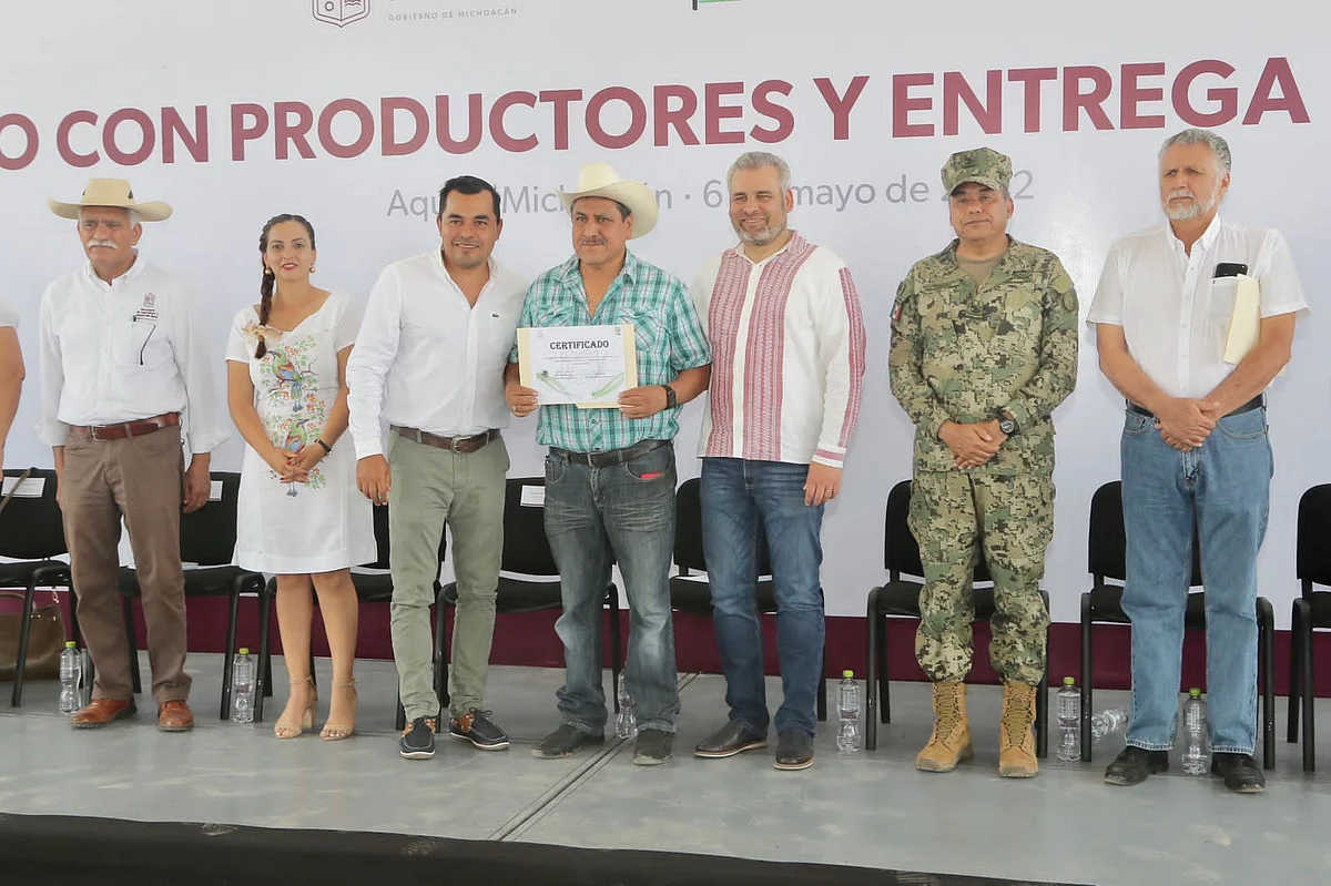 "Se trabaja en la sanidad y ampliación del mercado", dijo el gobernador