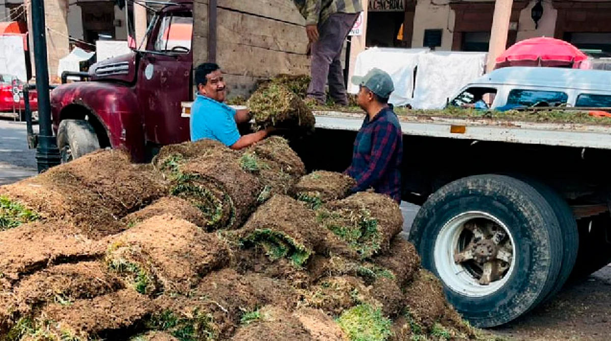 Continúa Pátzcuaro con trabajos de rescate de espacios públicos