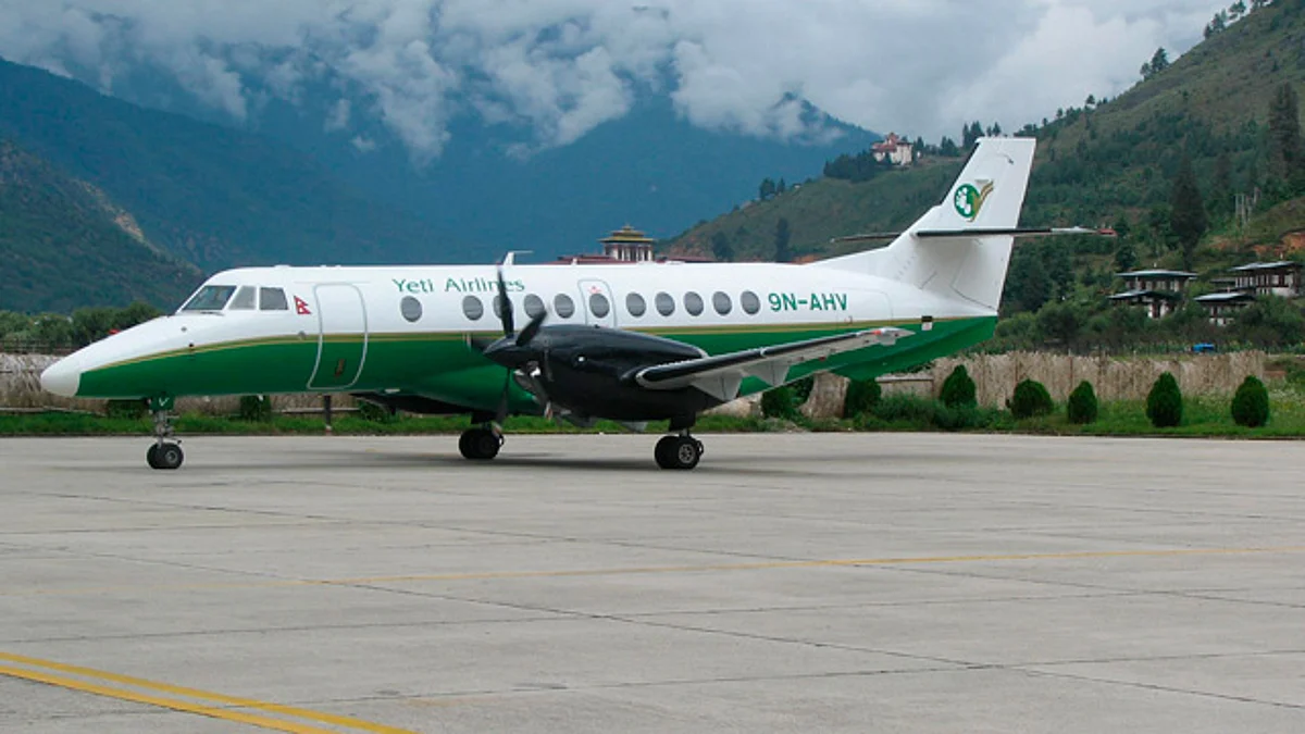 Avión se estrella en Nepal; reportan 14 muertos