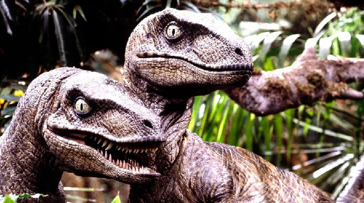 Subastan esqueleto de dinosaurio que inspiró la creación del velociraptors de Jurassic Park