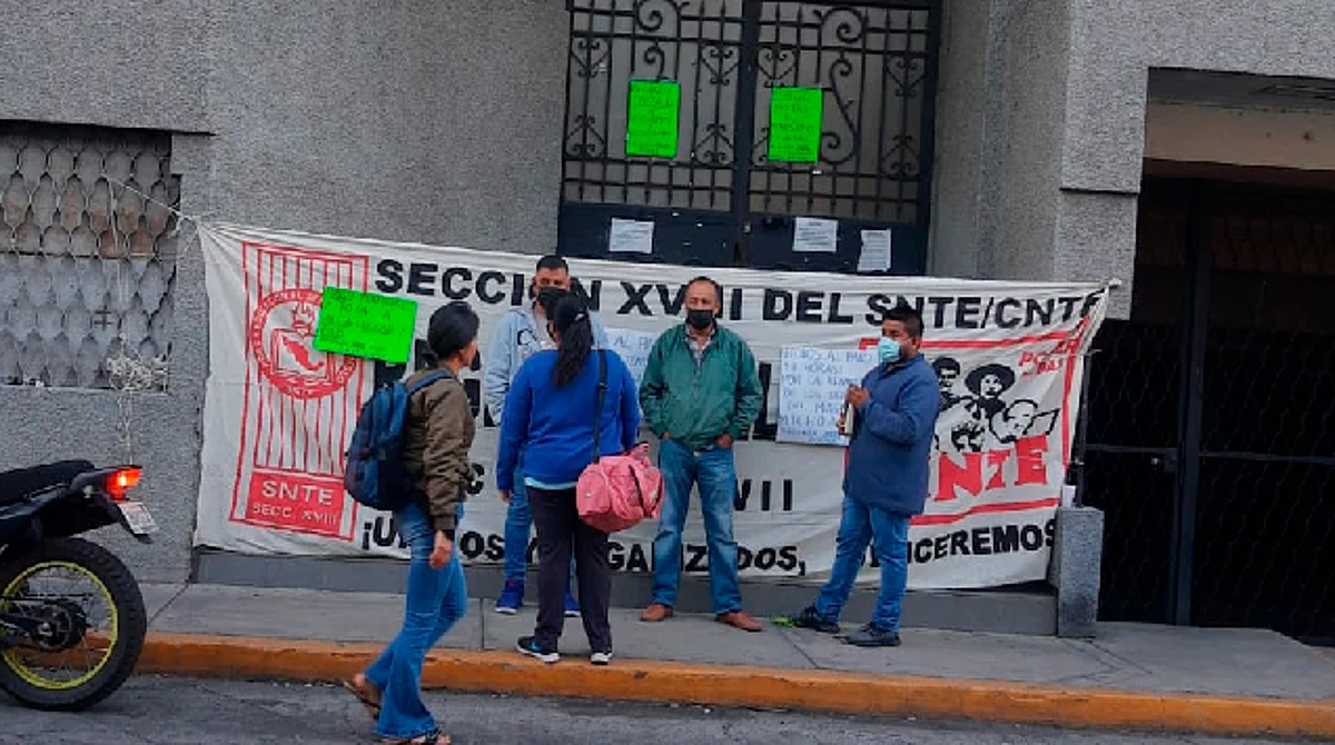 Exigen pago de adeudos y solución a problemáticas administrativas