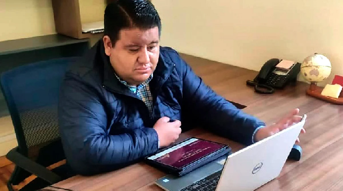 Comentó que el año pasado quedaron vacantes en el programa, pero confió que para este año se rebasen las vacantes ofertadas
